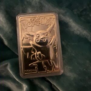#25 PIKACHU 1999 NINTENDO 23 KARAT GOLD PLATED TRADING CARD